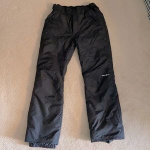Women’s black snow/ski pants